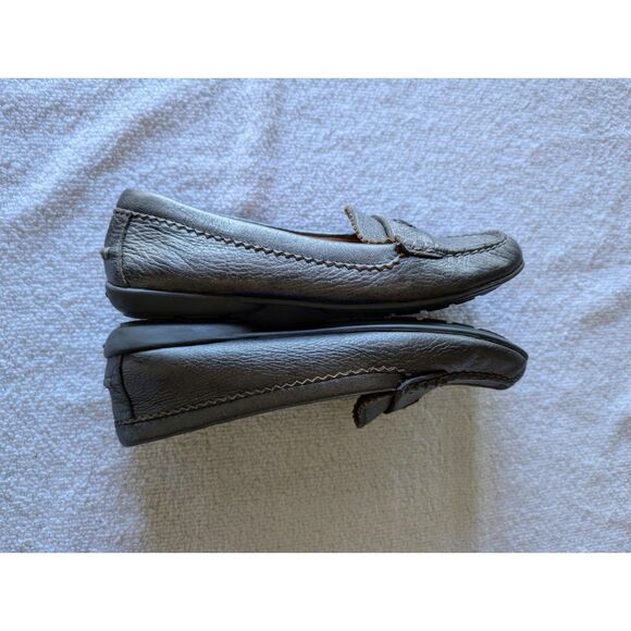 COACH Odette Logo Solid Metallic Gray Leather Driver Loafer Sz 6.5B - Picture 5 of 10